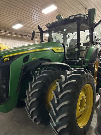 Image of John Deere 8R 340 equipment image 1