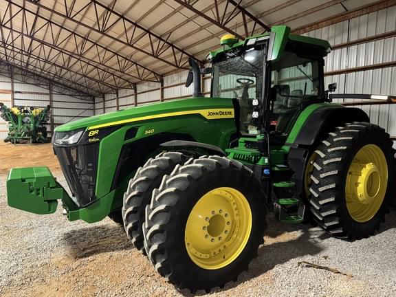 Image of John Deere 8R 340 equipment image 1