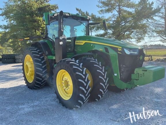 2022 John Deere 8R 340 Equipment Image0