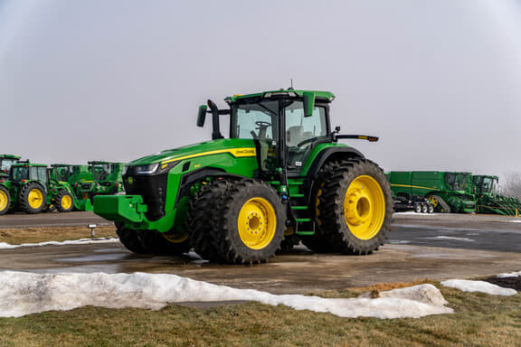 Image of John Deere 8R 340 Primary image