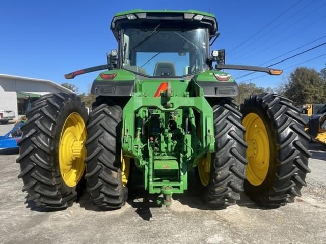 Image of John Deere 8R 340 equipment image 2