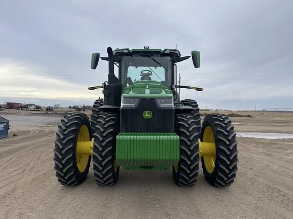 Image of John Deere 8R 340 equipment image 2