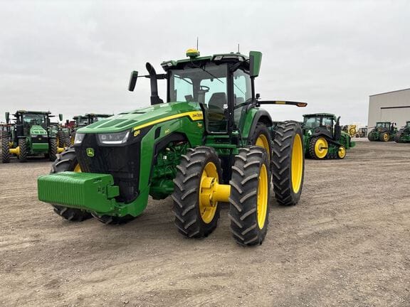 2022 John Deere 8R 340 Equipment Image0
