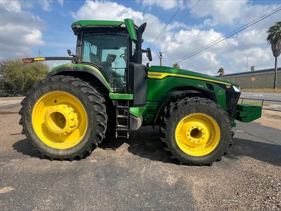 Image of John Deere 8R 340 equipment image 3