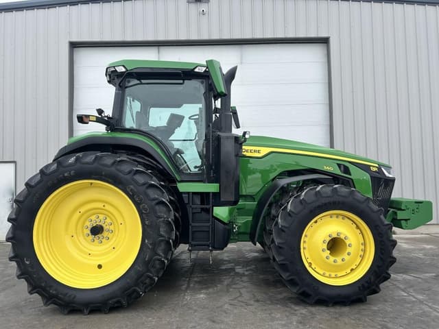 Image of John Deere 8R 340 equipment image 3