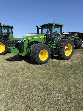 Main image John Deere 8R 340