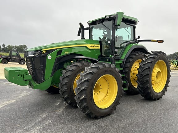 2022 John Deere 8R 340 Equipment Image0