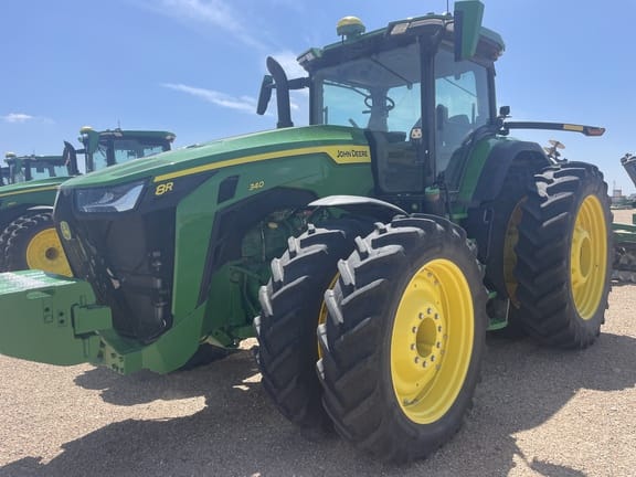 2022 John Deere 8R 340 Equipment Image0