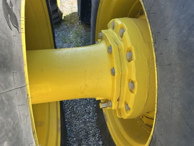 Image of John Deere 8R 340 equipment image 4