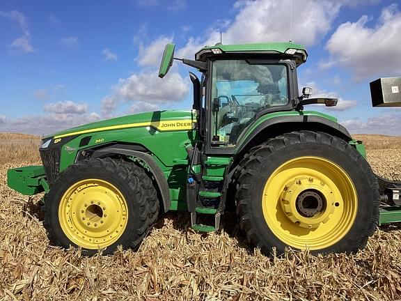 Image of John Deere 8R 340 equipment image 1