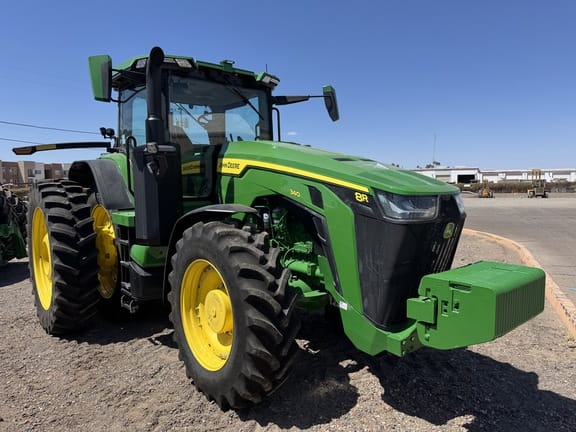 Main image John Deere 8R 340