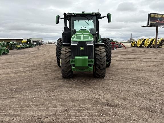 Image of John Deere 8R 340 equipment image 2