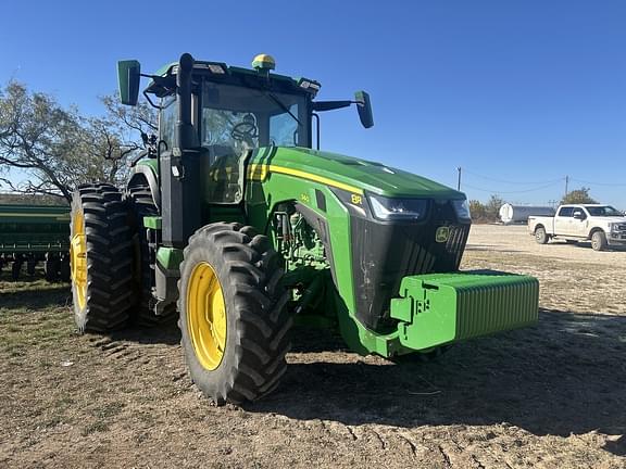 Image of John Deere 8R 340 equipment image 4