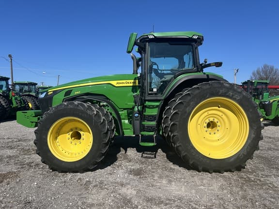 Image of John Deere 8R 340 equipment image 1