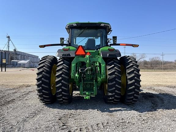 Image of John Deere 8R 340 equipment image 4