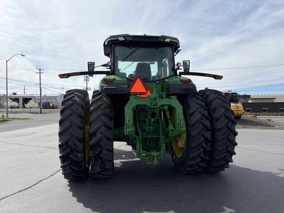 Image of John Deere 8R 340 equipment image 2