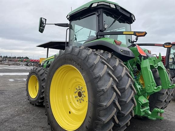 Image of John Deere 8R 340 equipment image 2