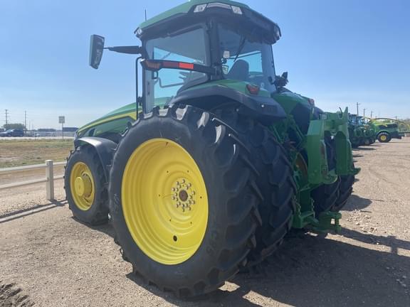 Image of John Deere 8R 340 equipment image 4