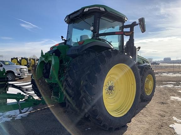 Image of John Deere 8R 340 equipment image 2