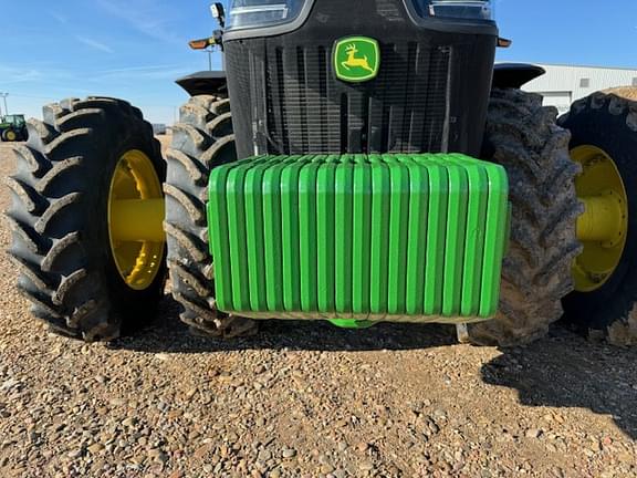 Image of John Deere 8R 340 equipment image 4