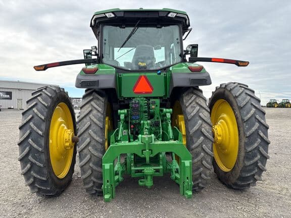 Image of John Deere 8R 340 equipment image 3