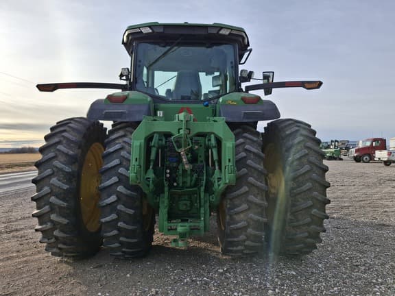 Image of John Deere 8R 340 equipment image 2
