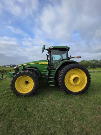 Image of John Deere 8R 340 equipment image 1
