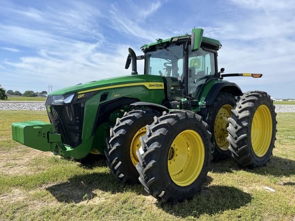Image of John Deere 8R 340 equipment image 1