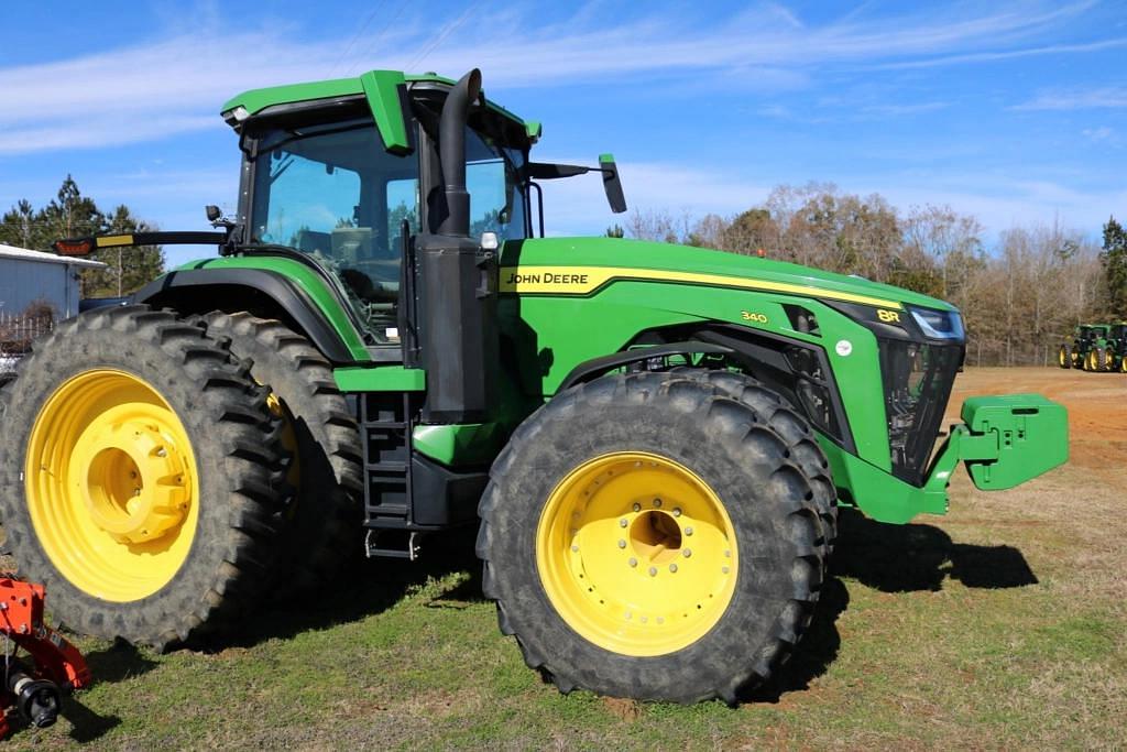 Image of John Deere 8R 340 Primary image