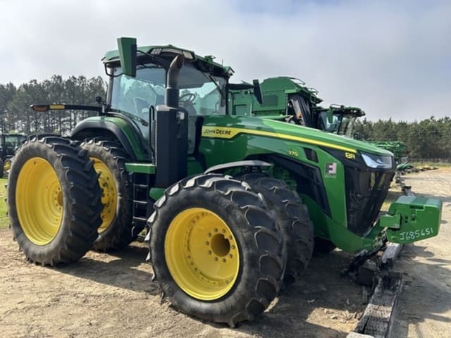 Image of John Deere 8R 370 equipment image 1