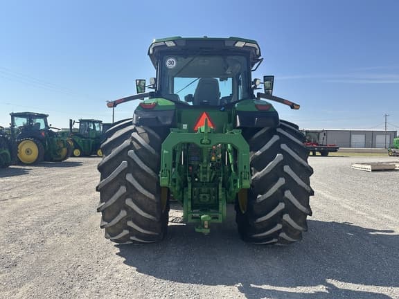 Image of John Deere 8R 370 equipment image 3