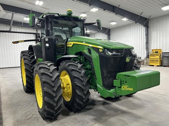Image of John Deere 8R 370 equipment image 1