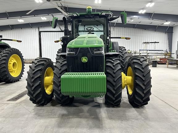 Image of John Deere 8R 370 equipment image 2