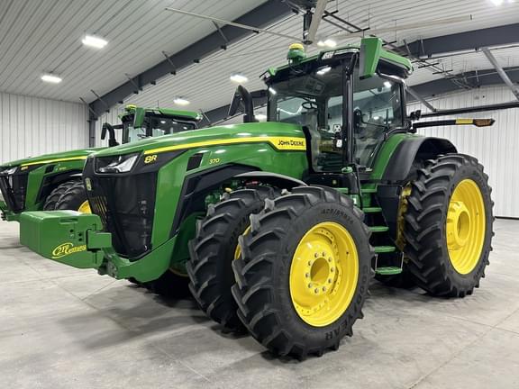 Image of John Deere 8R 370 Primary image