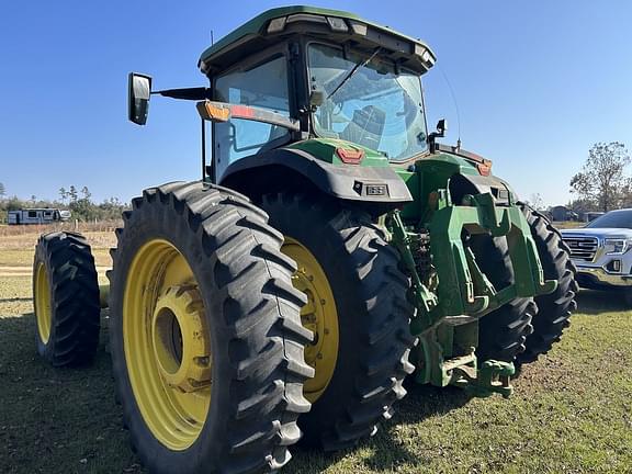 Image of John Deere 8R 370 equipment image 2