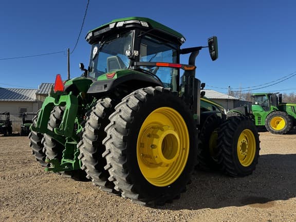 Image of John Deere 8R 370 equipment image 4