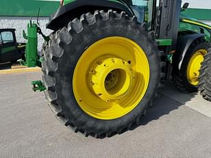 Main image John Deere 8R 370 25