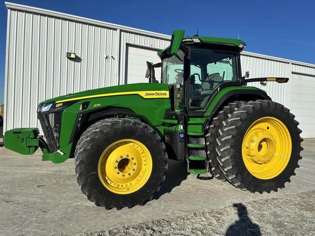 Image of John Deere 8R 370 equipment image 1