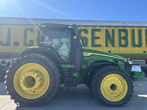 2022 John Deere 8R 370 Equipment Image0