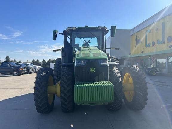 Image of John Deere 8R 370 equipment image 2