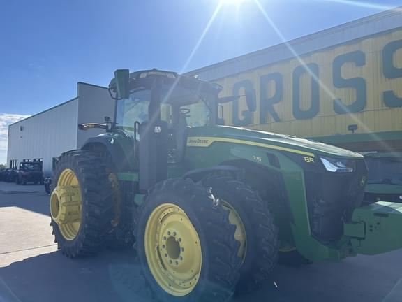 Image of John Deere 8R 370 equipment image 1