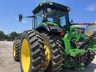 Main image John Deere 8R 370 11