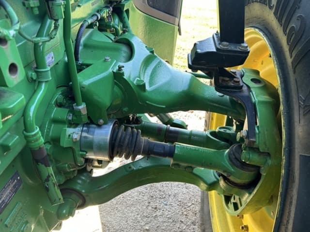 Image of John Deere 8R 370 equipment image 2