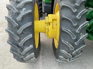 Main image John Deere 8R 370 9