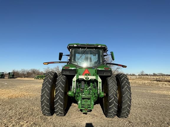 Image of John Deere 8R 370 equipment image 3