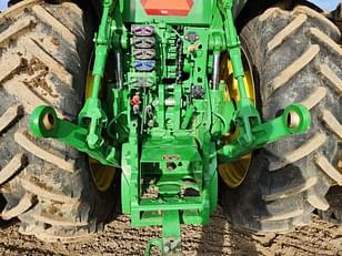 Main image John Deere 8R 370 14