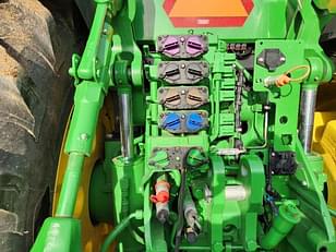 Main image John Deere 8R 370 15