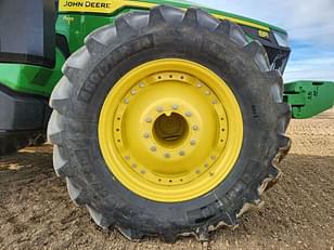 Main image John Deere 8R 370 23