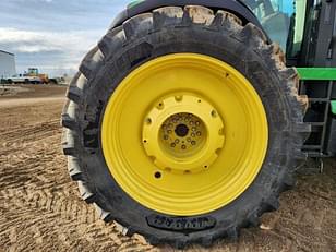 Main image John Deere 8R 370 28