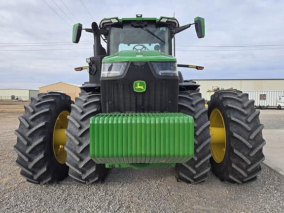 Image of John Deere 8R 370 equipment image 2